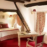 Hotel Du Cygne Paris