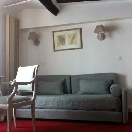 Du Cygne Hotel